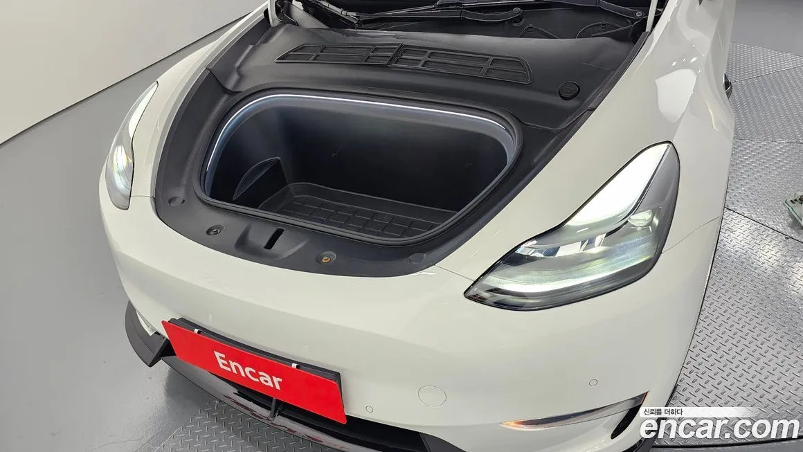 Tesla Model Y 2022 из KR, фото 6