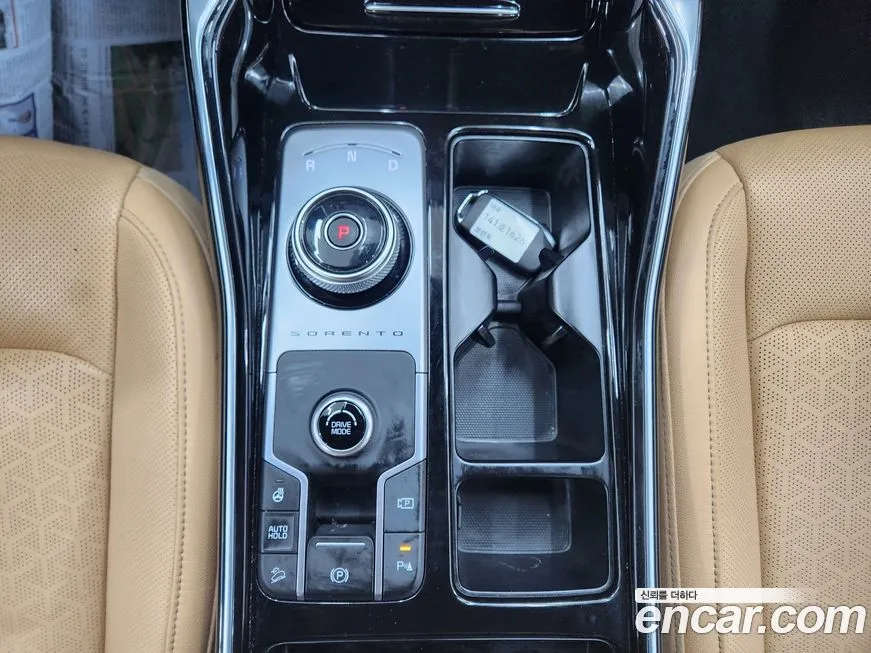 Kia Sorento — фото 10