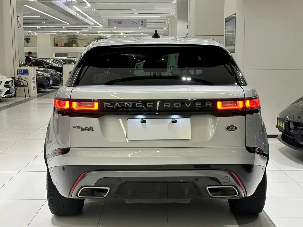 Land Rover Velar — фото 5