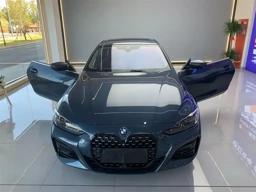 BMW 4 Series 2023 из CN, фото 10