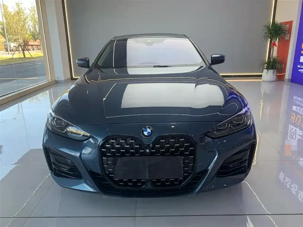 BMW 4 Series 2023 из CN, фото 2