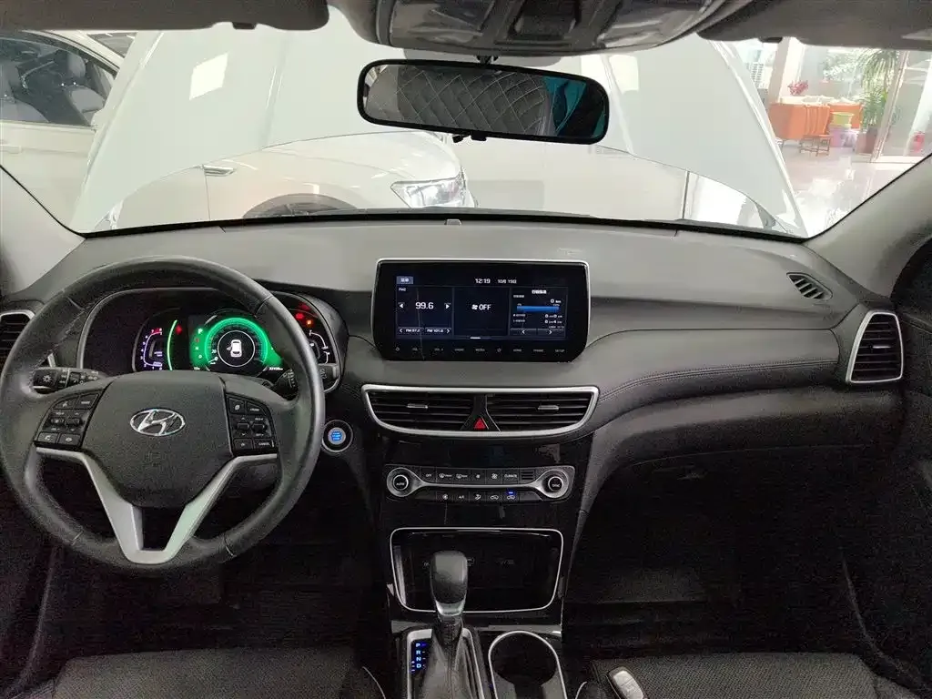 Hyundai Tucson — фото 10