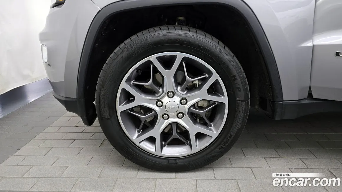 Jeep Cherokee 2021 из KR, фото 5