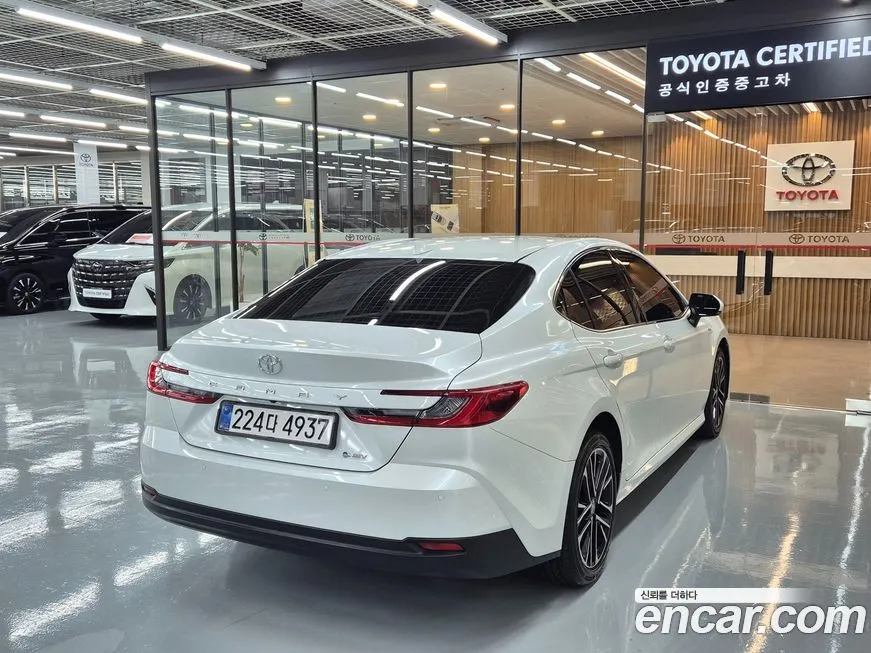 Toyota Camry 2025 из KR, фото 2