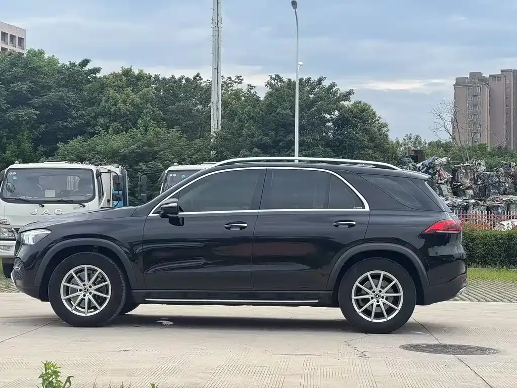 Mercedes-Benz GLE 2021 из CN, фото 2