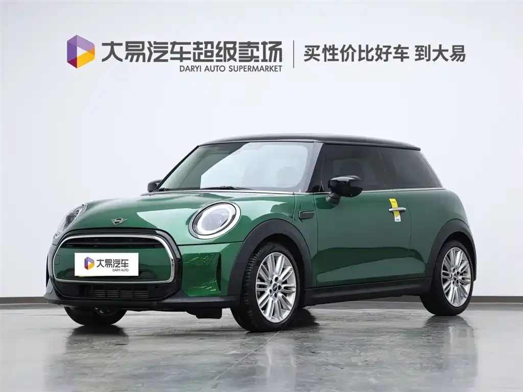 MINI Cooper (3-door) 2022 из CN, фото 1