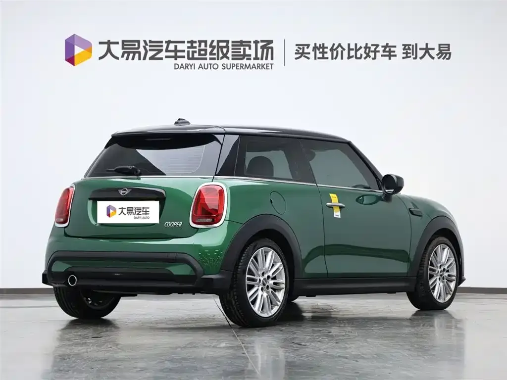 MINI Cooper (3-door) 2022 из CN, фото 3