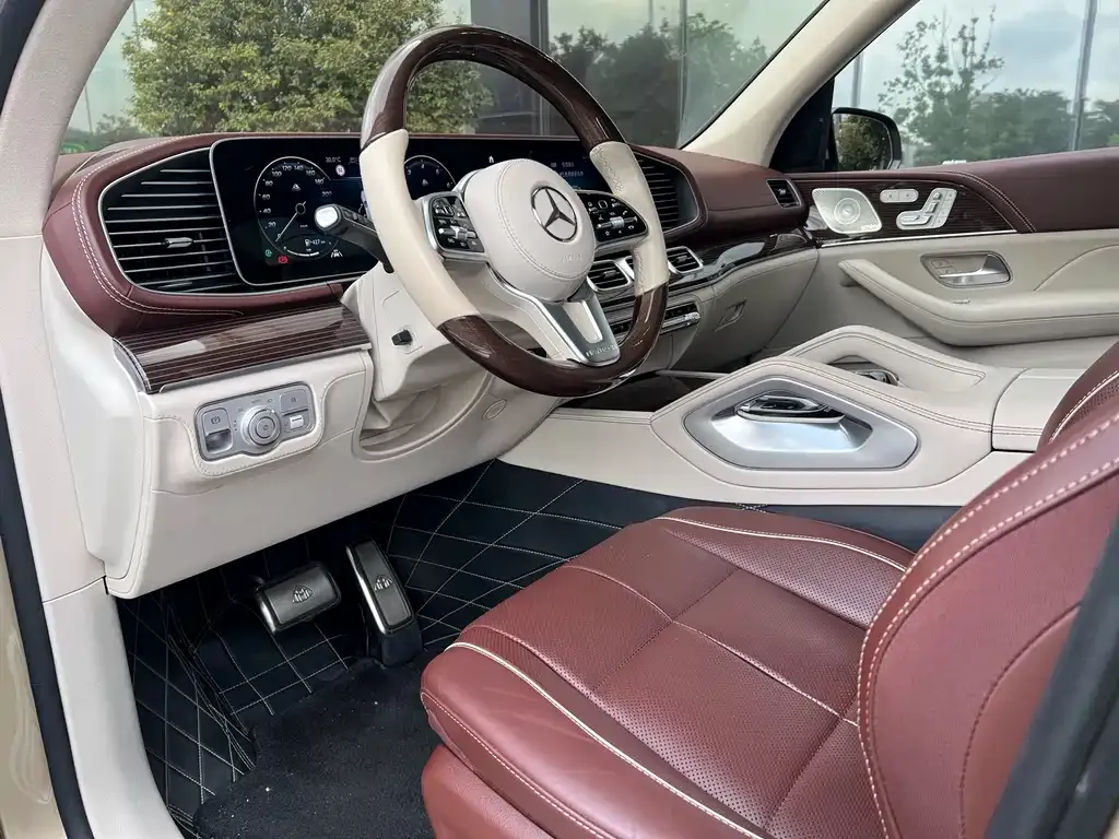 Mercedes-Benz GLS — фото 2