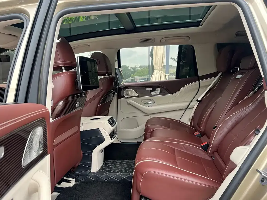 Mercedes-Benz GLS — фото 3