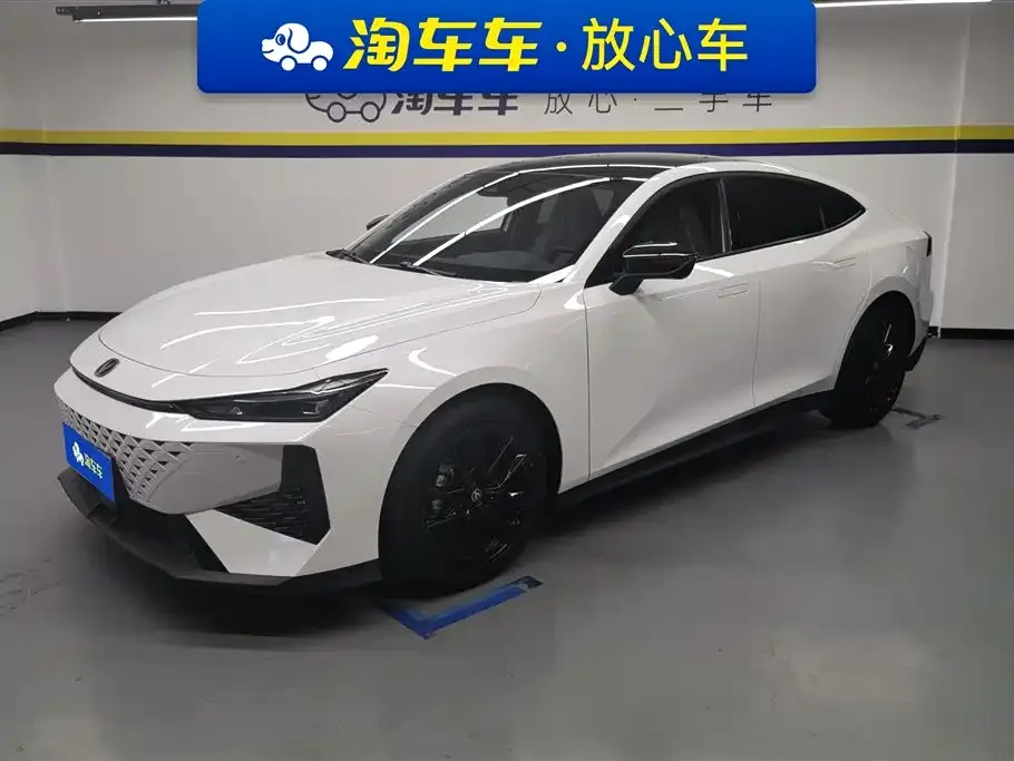 Changan UNI-V 2025 из CN, фото 1
