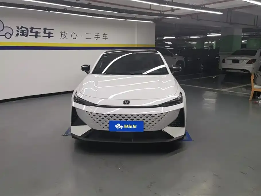 Changan UNI-V 2025 из CN, фото 2