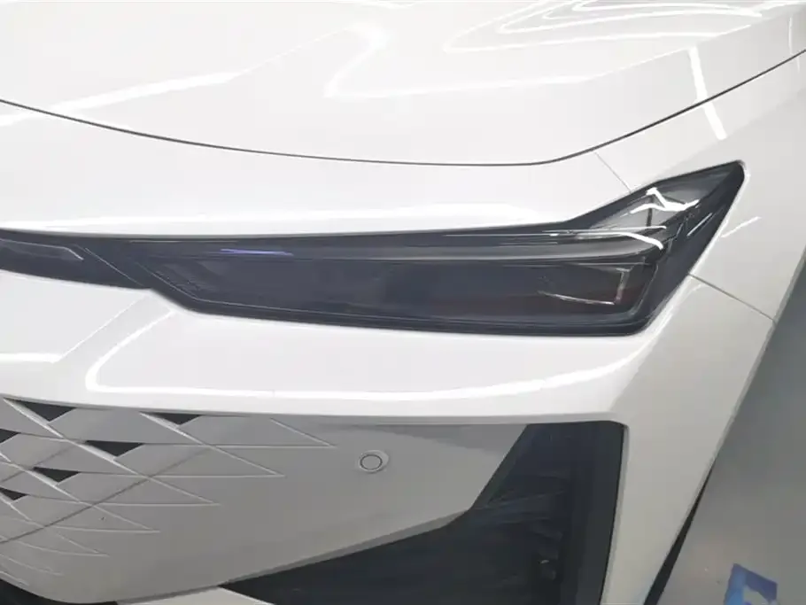 Changan UNI-V 2025 из CN, фото 5