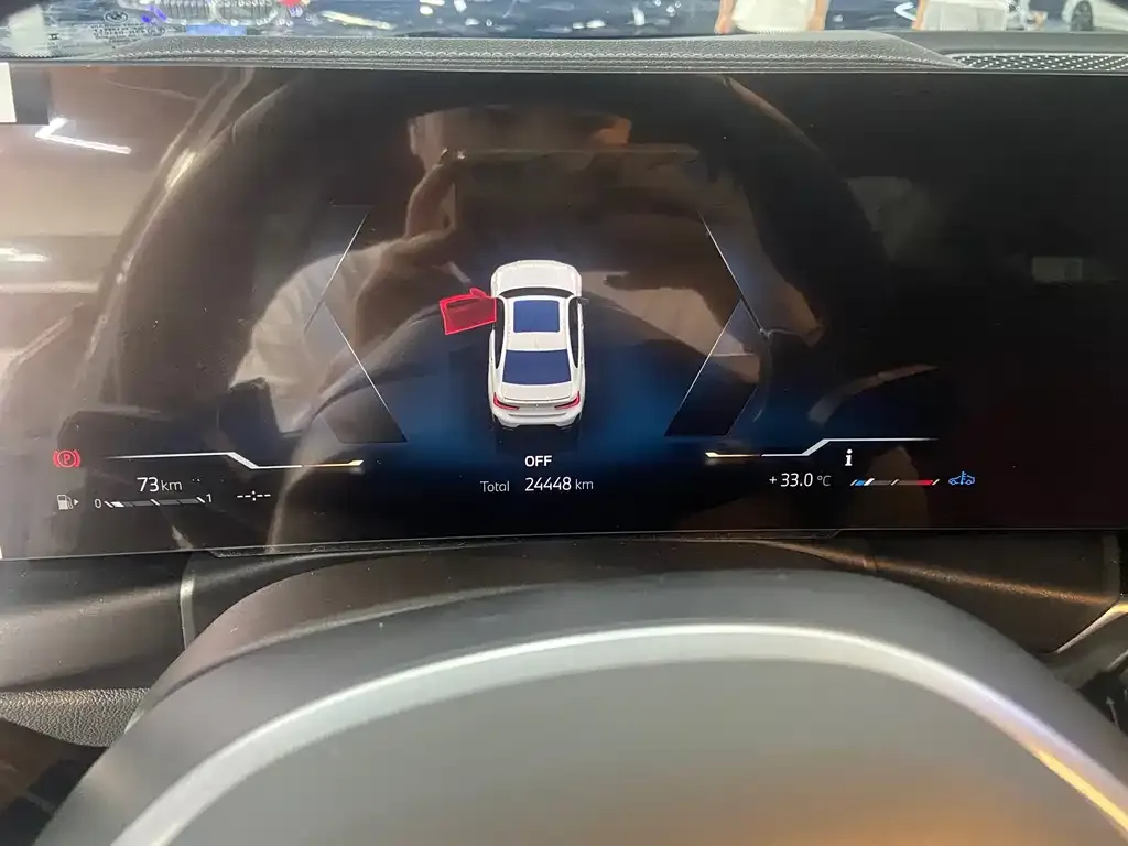 [object Object] 3 Series 2023 из CN, фото 10