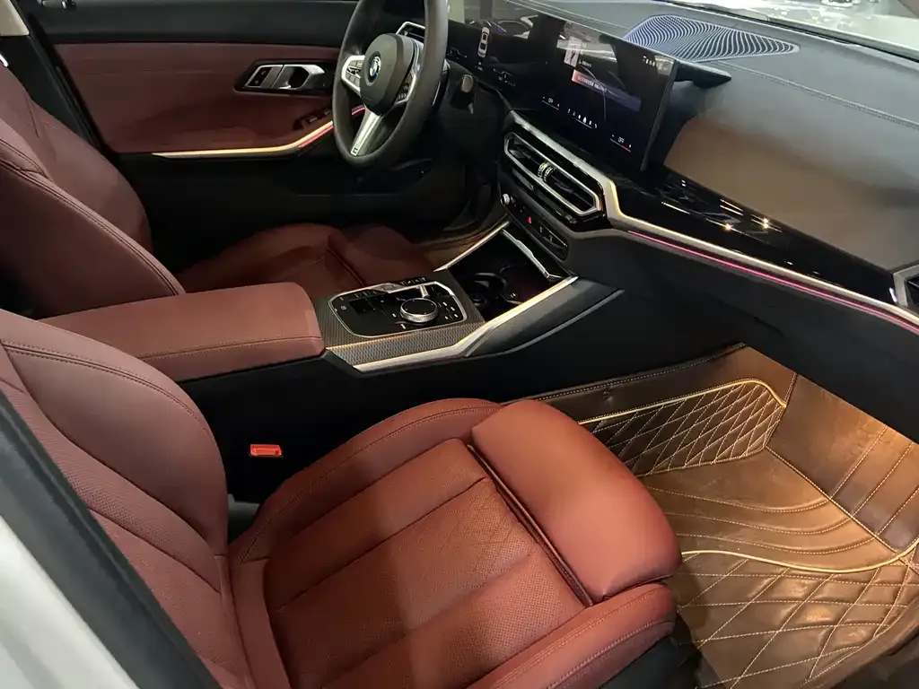 [object Object] 3 Series 2023 из CN, фото 8