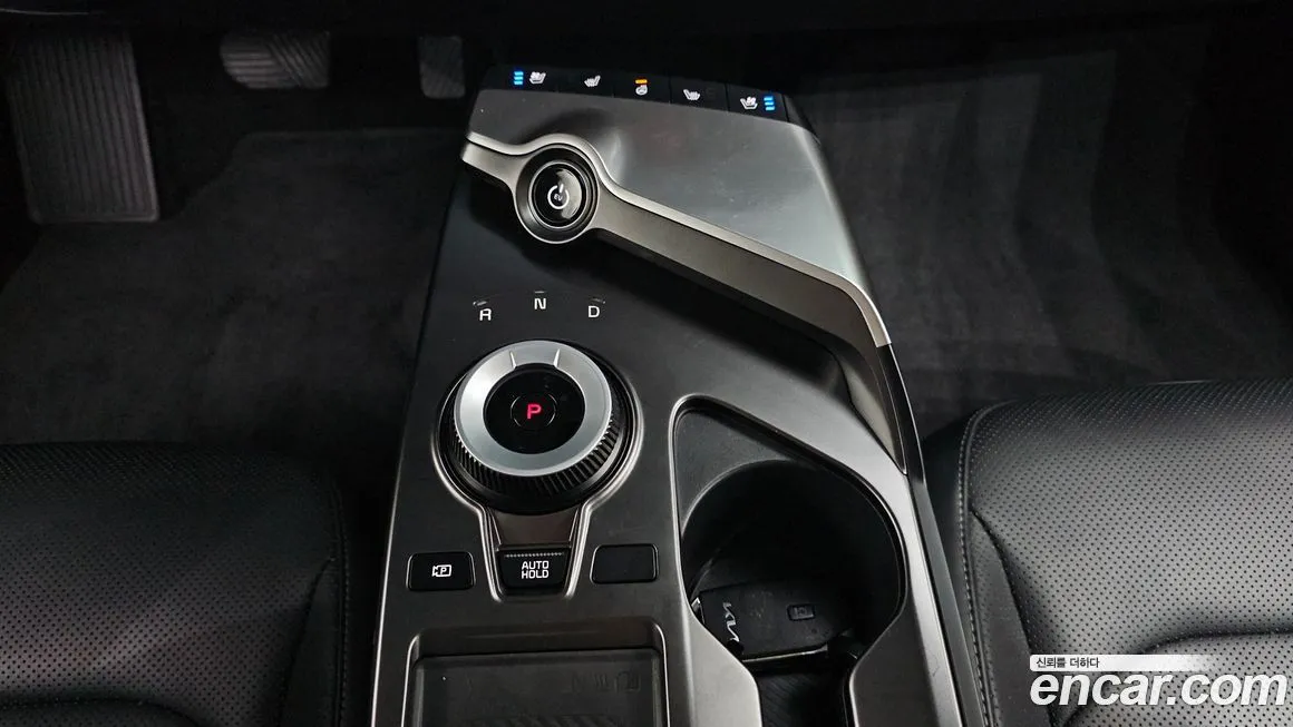Kia EV6 — фото 9