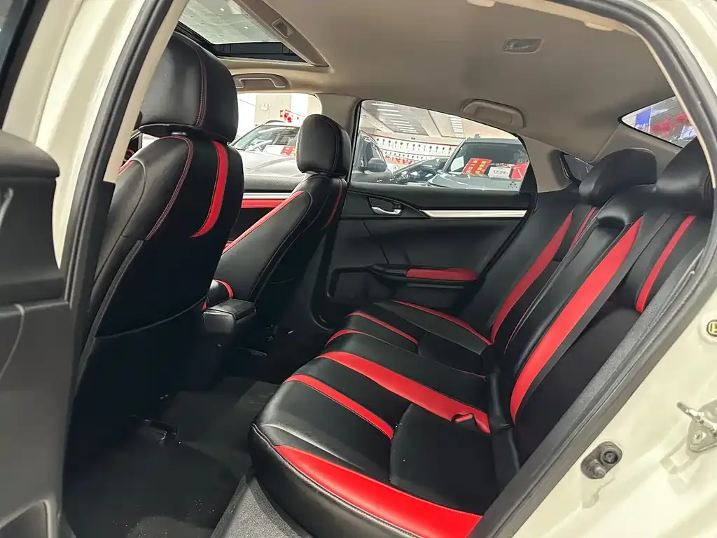 Honda Civic 2021 из CN, фото 6