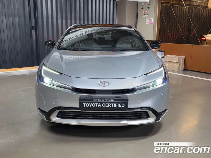 Toyota Prius 2024 из KR, фото 3