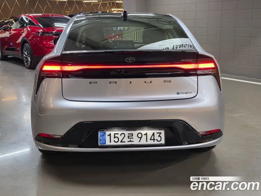 Toyota Prius 2024 из KR, фото 4