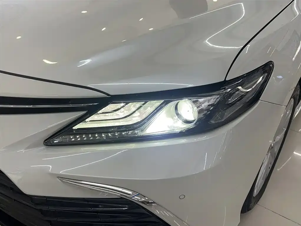 Toyota Camry 2023 из CN, фото 10