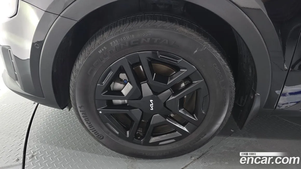 Kia Sorento — фото 5