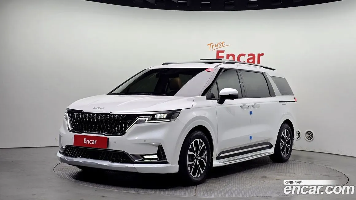 Kia Carnival 2023 из KR, фото 1