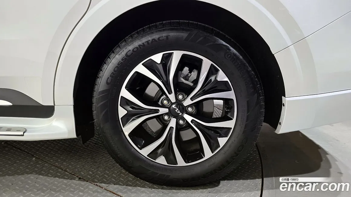 Kia Carnival 2023 из KR, фото 5