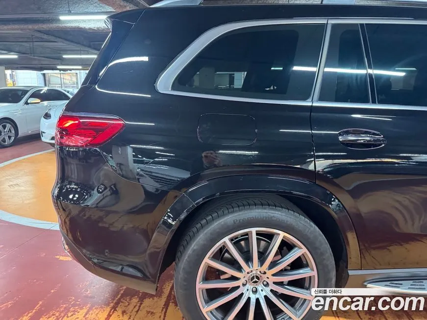 Mercedes-Benz GLS-Class — фото 10