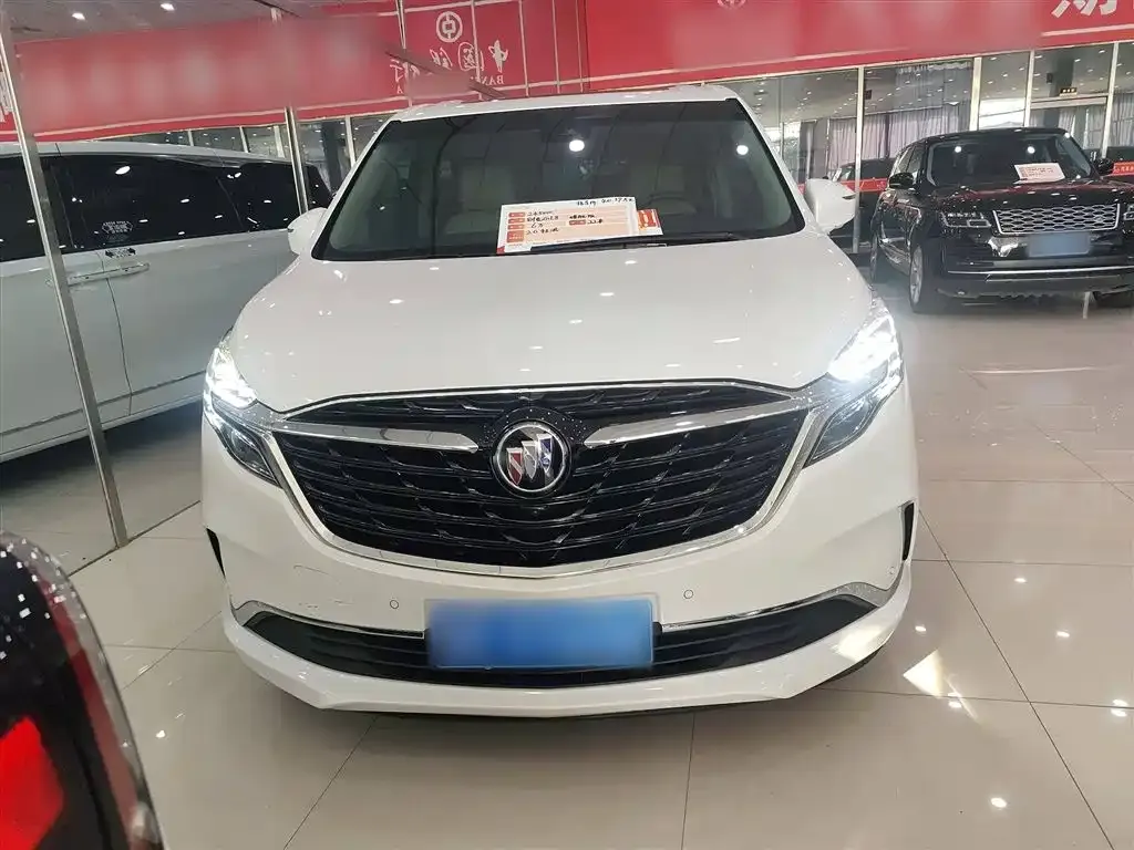 Buick GL8 2022 из CN, фото 3