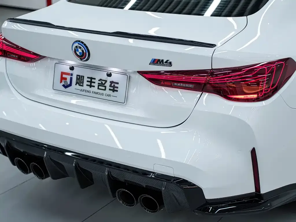 BMW M4 2025 из CN, фото 7