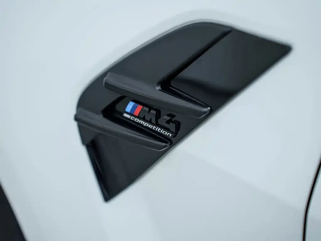 BMW M4 2025 из CN, фото 8