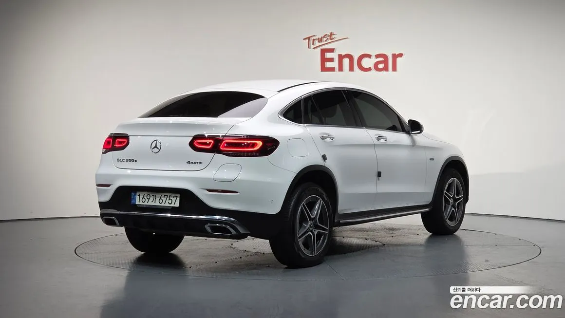 Mercedes-Benz GLC-Class 2021 из KR, фото 2