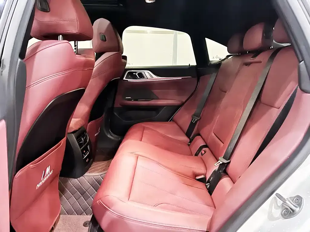 BMW 4 Series 2025 из CN, фото 9