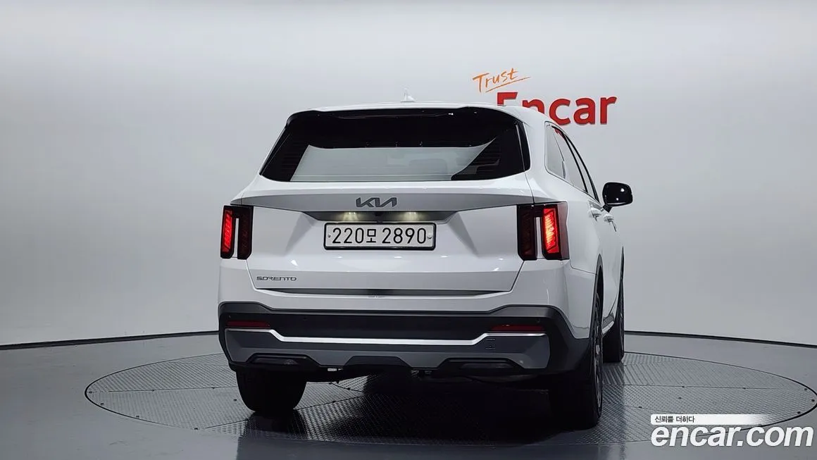 Kia Sorento — фото 4