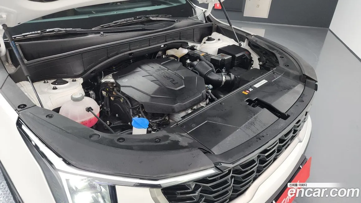 Kia Sorento — фото 6