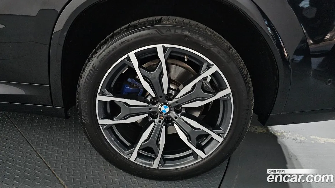 BMW X4 2025 из KR, фото 5