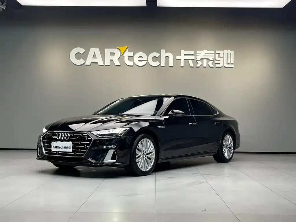 Audi A7L 2024 из CN, фото 1