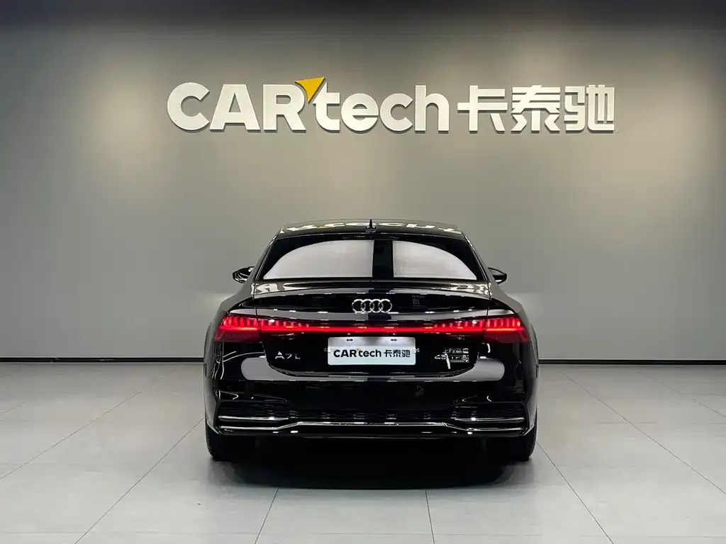 Audi A7L 2024 из CN, фото 5