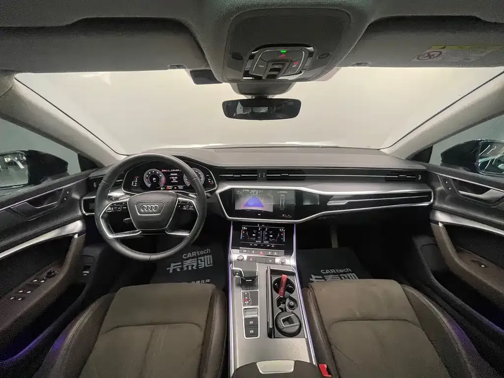 Audi A7L 2024 из CN, фото 9