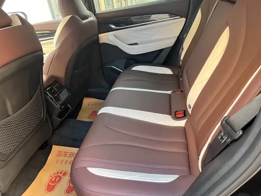 Geely Xingyue L 2025 из CN, фото 5