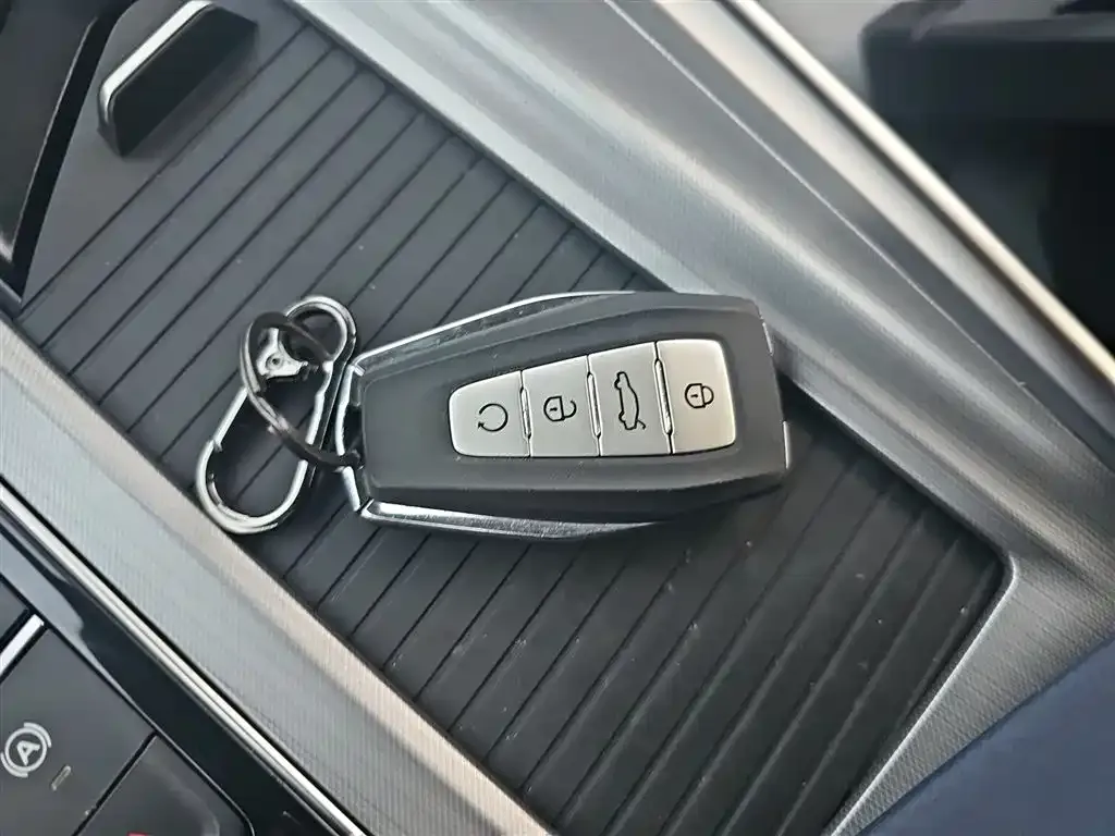 Geely Xingrui 2022 из CN, фото 9
