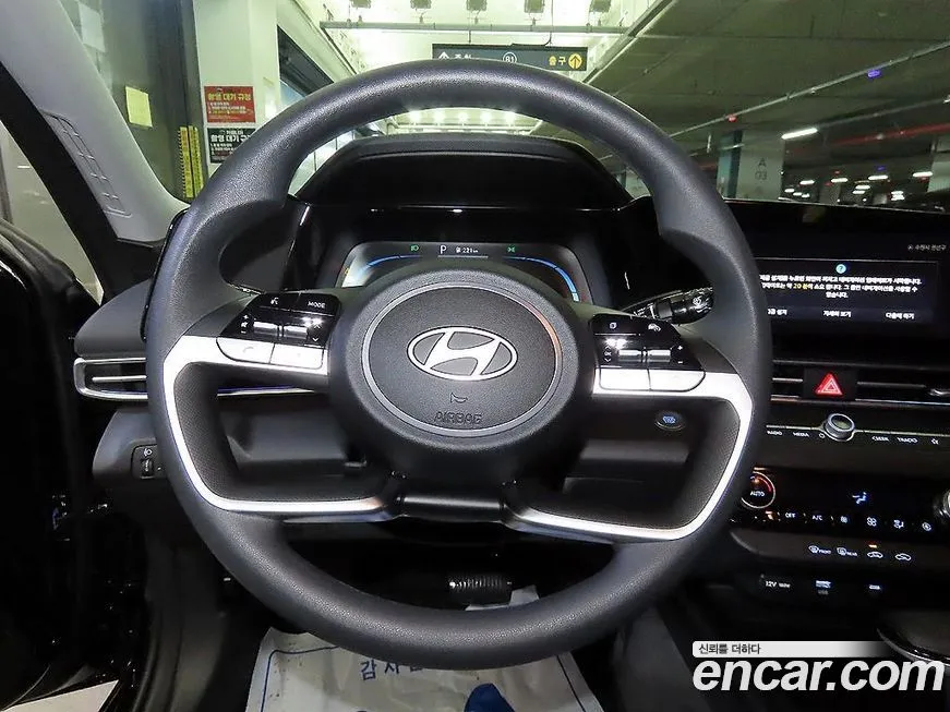 Hyundai AVANTE — фото 8