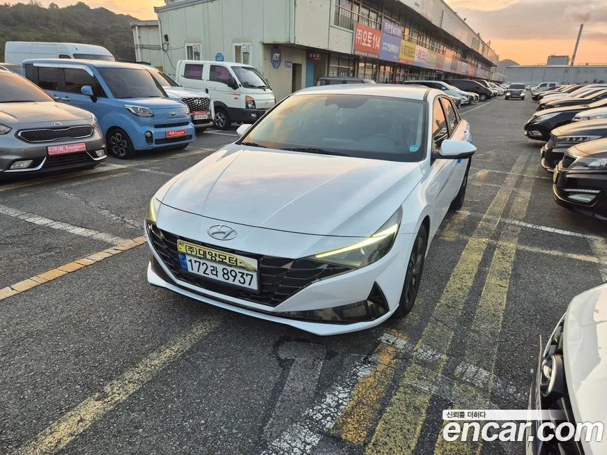 Hyundai AVANTE 2021 из KR, фото 1