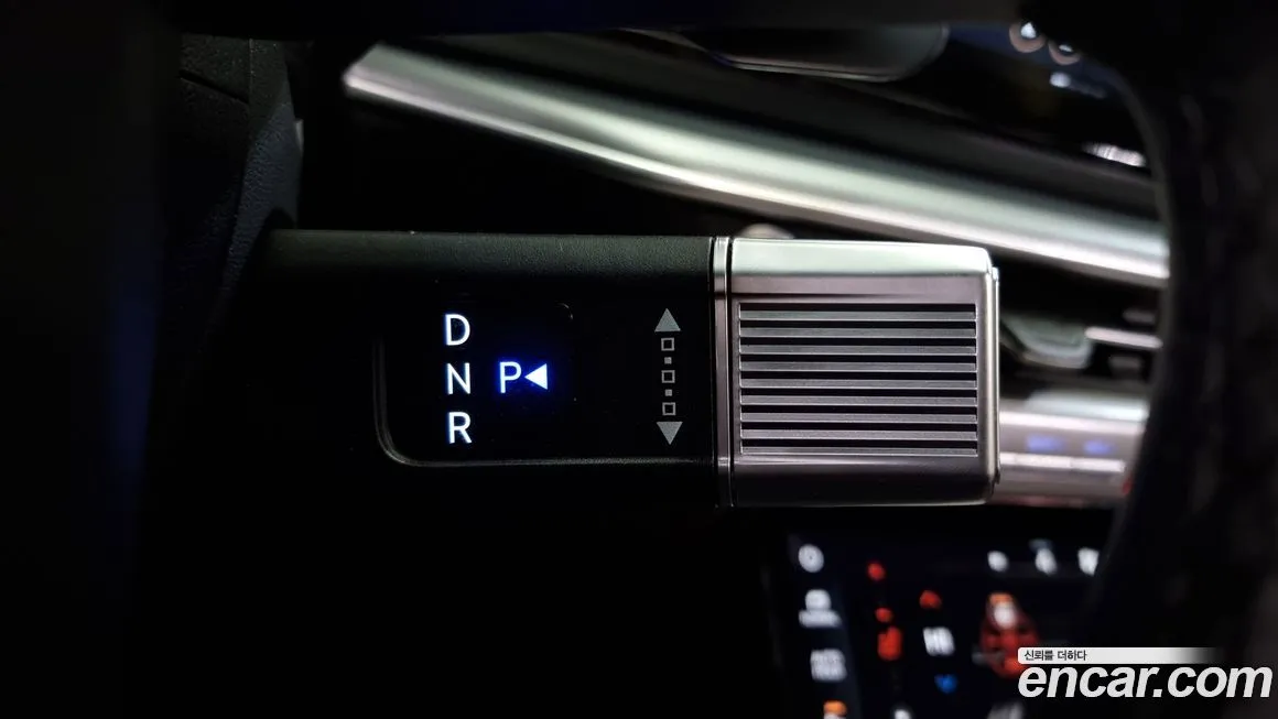 Hyundai Grandeur 2023 из KR, фото 9