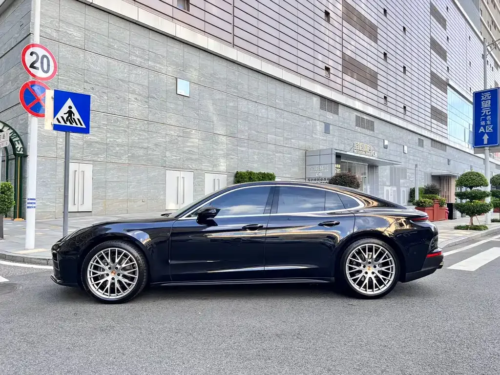 Porsche Panamera — фото 5