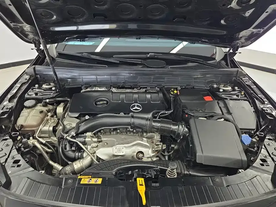 Mercedes-Benz GLB 2023 из CN, фото 10