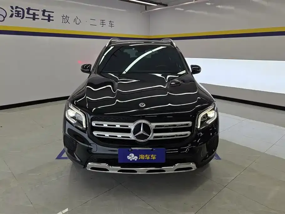 Mercedes-Benz GLB 2023 из CN, фото 2