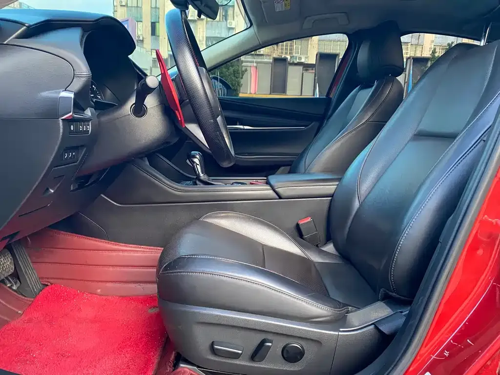 Mazda 3 Axela 2021 из CN, фото 7