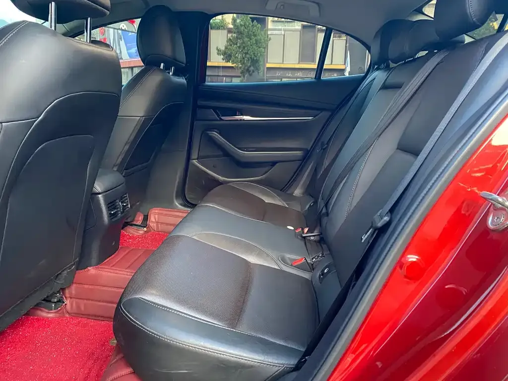 Mazda 3 Axela 2021 из CN, фото 9