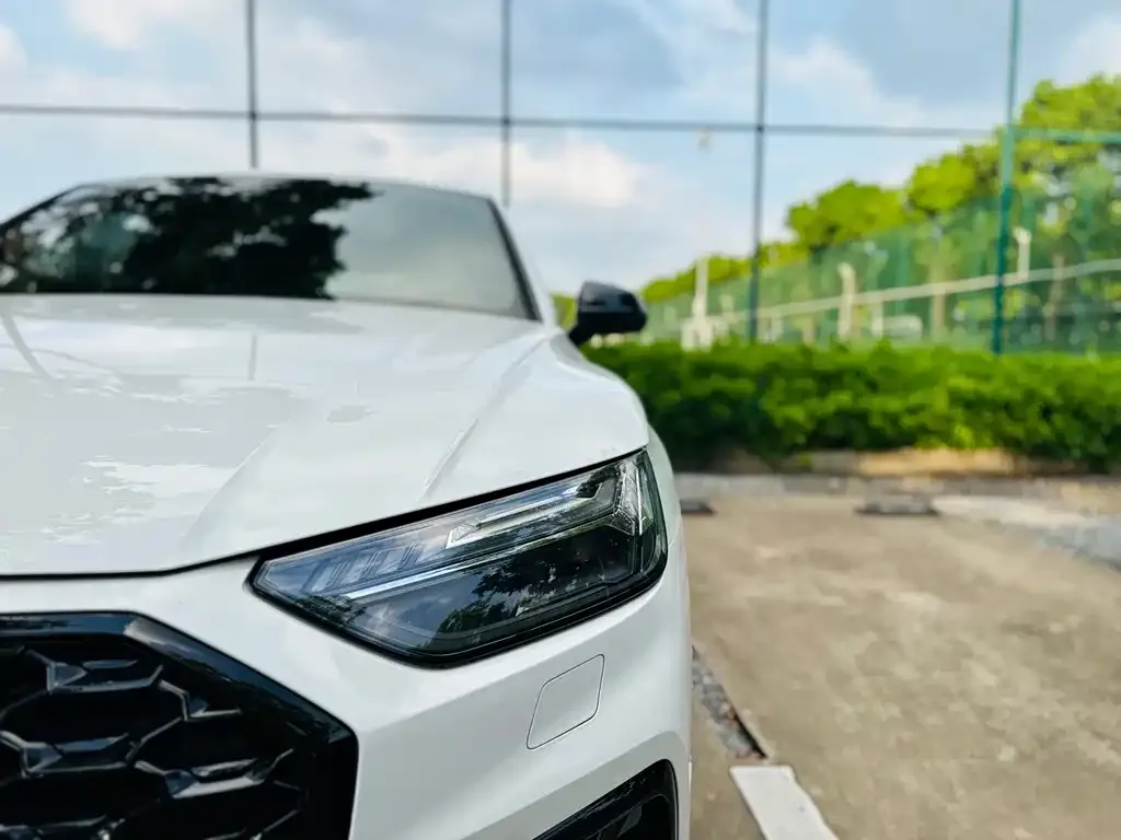 Audi Q5L Sportback 2021 из CN, фото 5