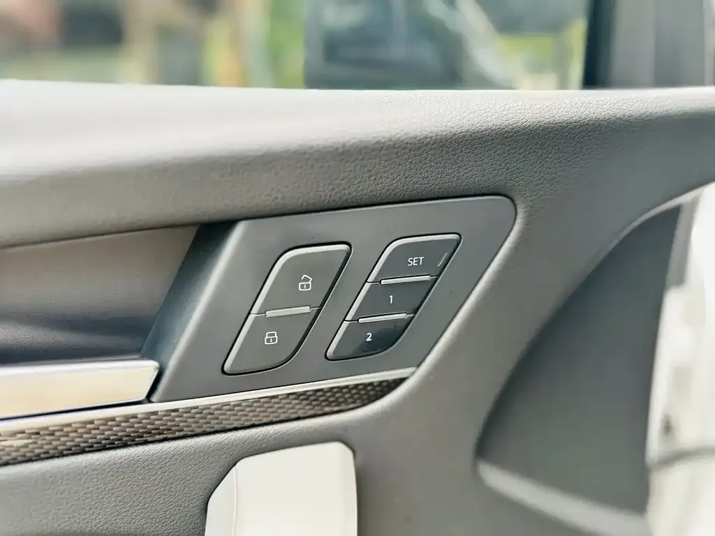 Audi Q5L Sportback 2021 из CN, фото 8